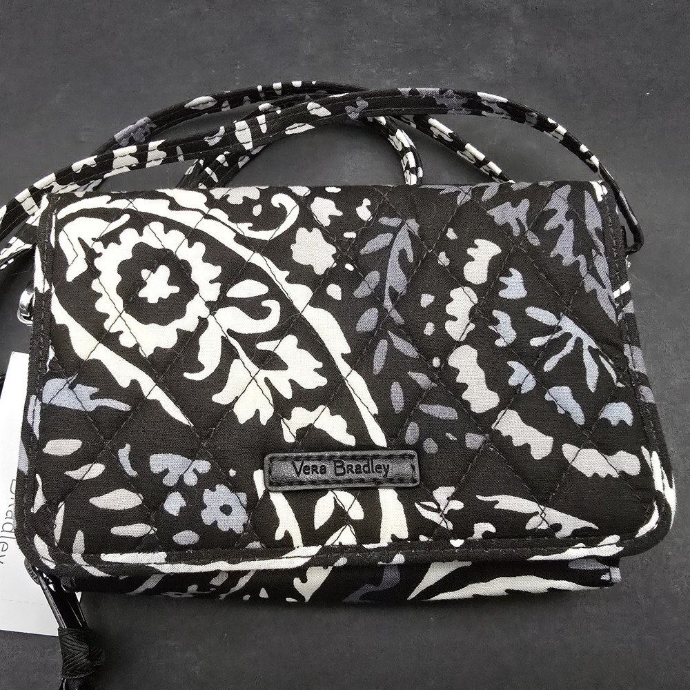 Vera Bradley RFID 3-in 1 Crossbody Paisley Noir Wallet Purse NWT